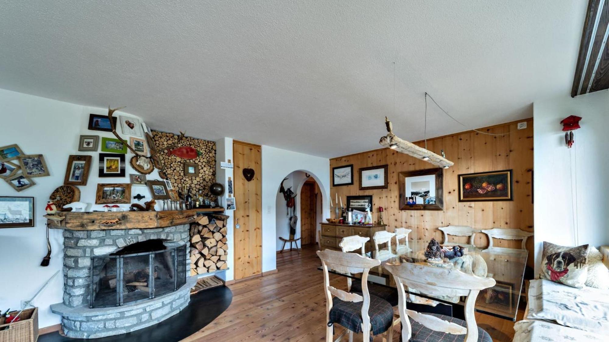 Chesa Flurigna - Zuoz Appartement Buitenkant foto